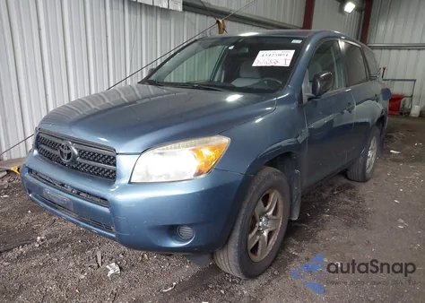 2007 Toyota Rav4 from USA, damaged, VIN JTMBD33V475067283